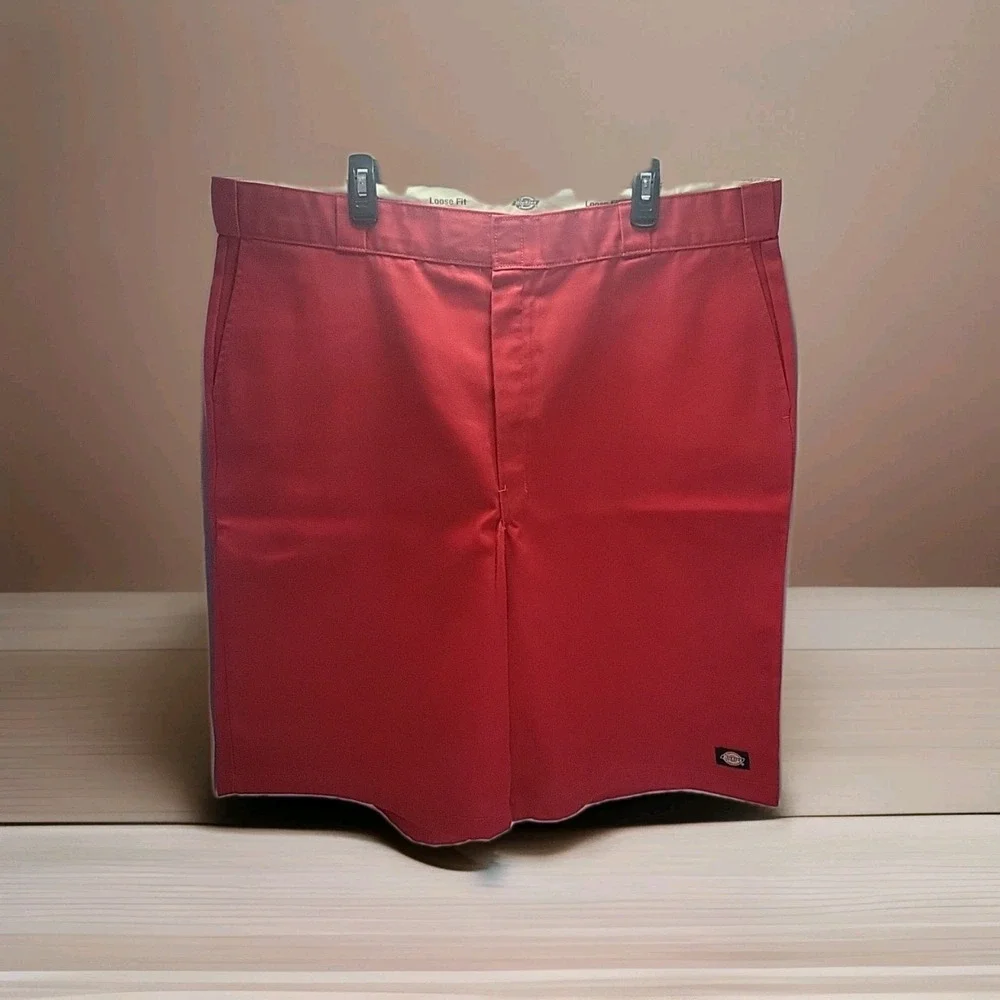 Vintage Dickies Shorts Mens 44 x 13" Inseam Red Long Baggy Chinos Skater Y2K 90s - Picture 2 of 12
